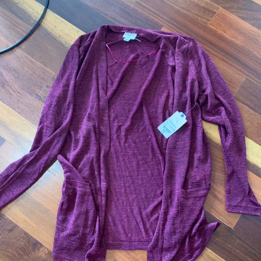 At Johns Bay Women’s Cardigan NWT